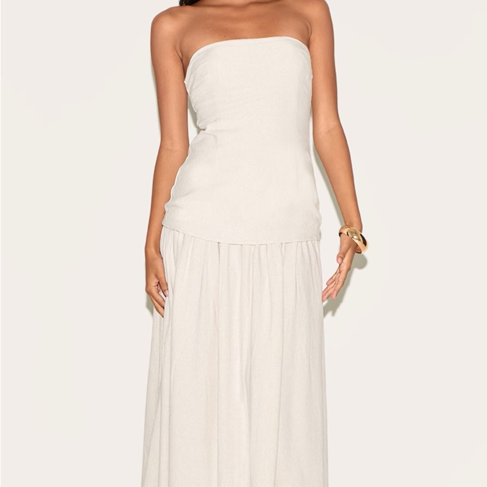 Elegant Strapless Cream Maxi Dress